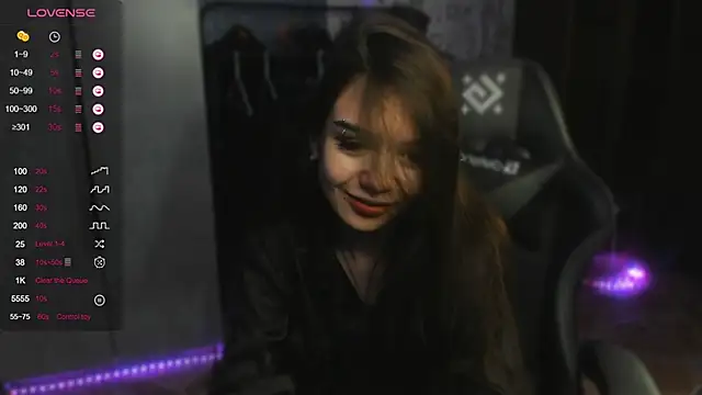 Snapshot of SweetyDeviliya chatting on 09-13-25, 11:43 SweetyDeviliya online show from 09-13-25, 11:43