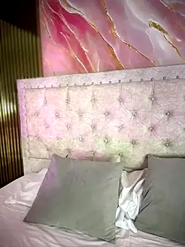 Rousse blue online show from 11-06-25, 04:02