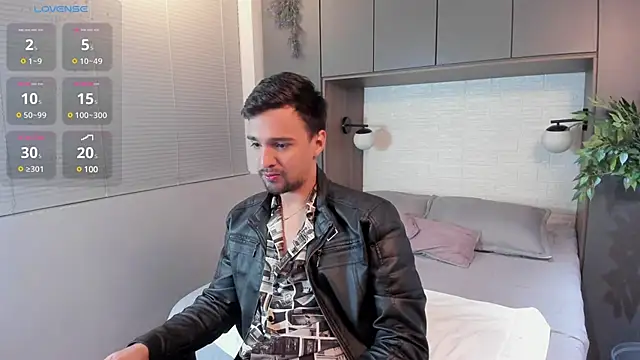 Edward max online show from 01-21-25, 03:48