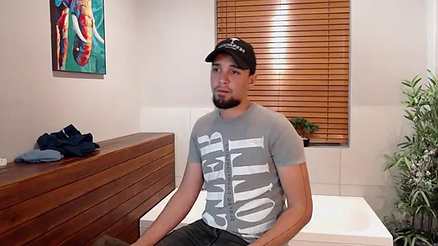 Edward max online show from 02-22-25, 03:45