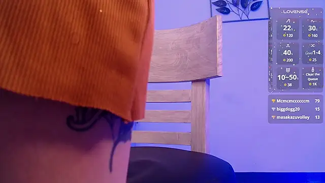 Kylie golden online show from 01-16-25, 04:18