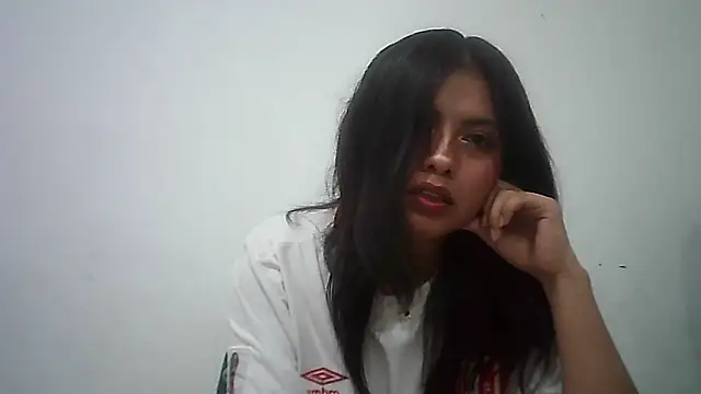 Snapshot of Elsa_sweet chatting on 01-18-25, 04:15 Elsa sweet online show from 01-18-25, 04:15