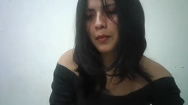 Snapshot of Elsa_sweet chatting on 01-22-25, 03:41 Elsa sweet online show from 01-22-25, 03:41