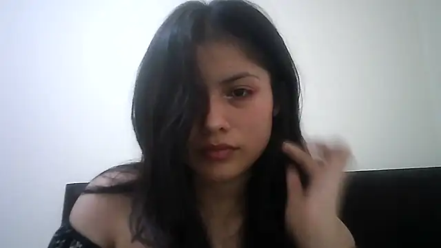 Snapshot of Elsa_sweet chatting on 01-29-25, 03:12 Elsa sweet online show from 01-29-25, 03:12