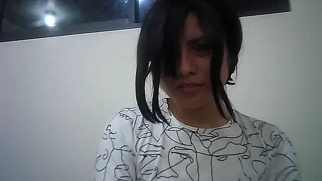 Snapshot of Elsa_sweet chatting on 02-23-25, 03:35 Elsa sweet online show from 02-23-25, 03:35