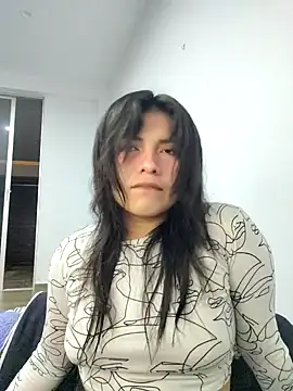 Snapshot of Elsa_sweet chatting on 10-05-25, 02:43 Elsa sweet online show from 10-05-25, 02:43