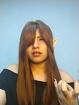 Snapshot of Elsa_sweet chatting on 10-27-25, 04:27 Elsa sweet online show from 10-27-25, 04:27