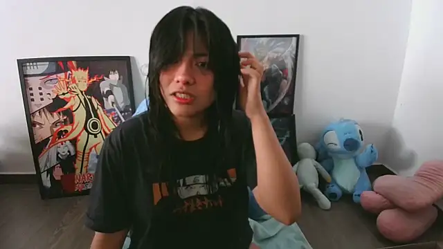 Snapshot of Elsa_sweet chatting on 11-14-25, 06:39 Elsa sweet online show from 11-14-25, 06:39