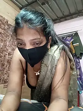 Snapshot of queensenorita chatting on 04-16-26, 06:09 queensenorita online show from 04-16-26, 06:09