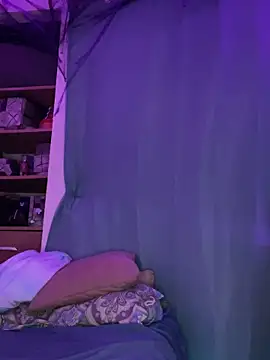 Nina-Chick777 online show from 10-25-25, 06:54