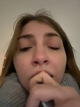 Sunny   Bunny online show from 12-19-24, 06:23