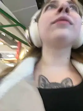 Sunny   Bunny online show from 01-11-25, 03:09