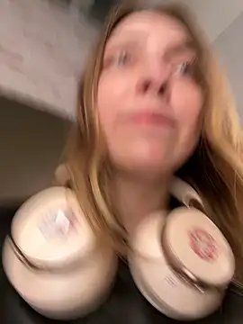 Sunny   Bunny online show from 03-13-25, 05:50