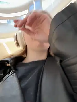 Sunny   Bunny online show from 03-21-25, 12:17