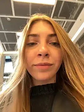 Sunny   Bunny online show from 10-19-25, 12:17