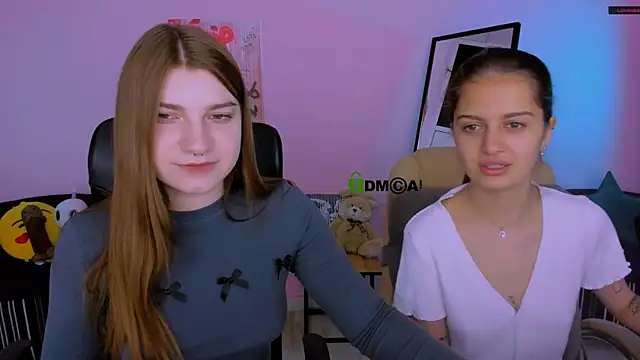 Snapshot of pure_radiance1 chatting on 10-07-25, 06:21 pure radiance1 online show from 10-07-25, 06:21