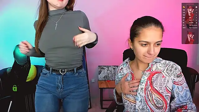 Snapshot of pure_radiance1 chatting on 10-16-25, 01:01 pure radiance1 online show from 10-16-25, 01:01