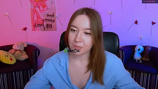 Snapshot of pure_radiance1 chatting on 05-16-26, 10:36 pure radiance1 online show from 05-16-26, 10:36