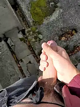 Snapshot of Rosieflo chatting on 09-18-25, 11:12 Rosieflo online show from 09-18-25, 11:12