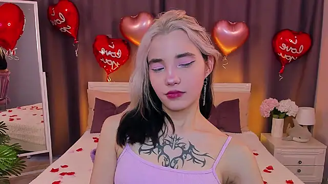 as1an girlfriend online show from 02-18-25, 10:05