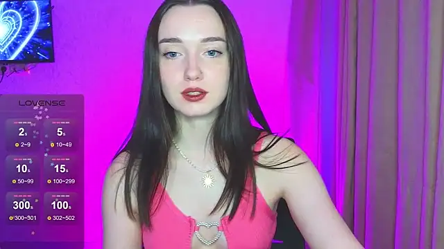 Snapshot of Wild_Sophie_ chatting on 02-09-25, 05:43 Wild Sophie online show from 02-09-25, 05:43