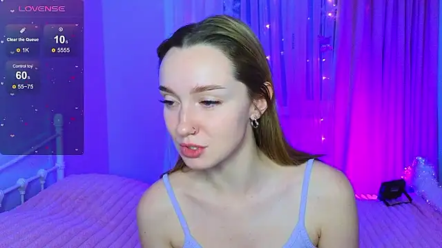 Wild Sophie  online show from 01-08-26, 03:36