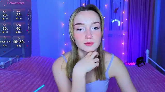 Wild Sophie  online show from 01-12-26, 03:28