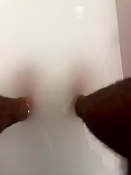 Snapshot of SensualG300 chatting on 11-02-25, 04:20 SensualG300 online show from 11-02-25, 04:20