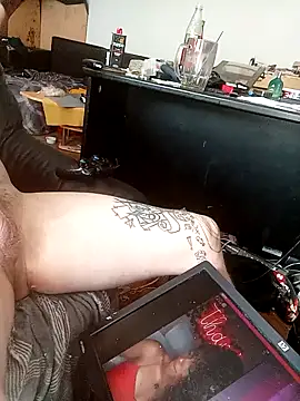 Ozomitro online show from 03-16-25, 01:27