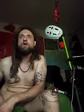 Ozomitro online show from 10-15-25, 02:55