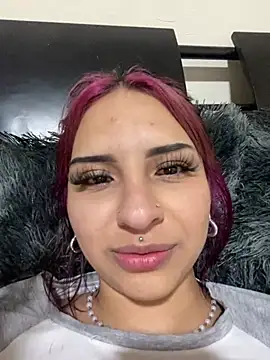 Hilary pinkk online show from 02-23-25, 04:39
