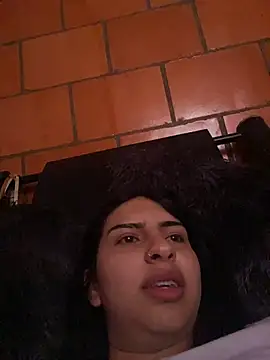 Hilary pinkk online show from 12-17-25, 10:05