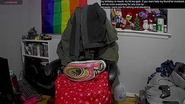 tallnerdyguy online show from 01-18-25, 05:31