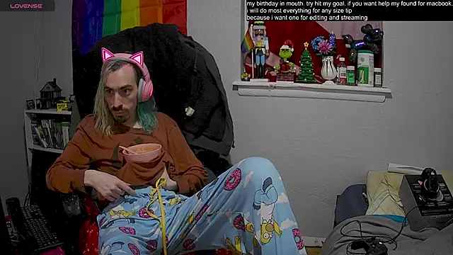 tallnerdyguy online show from 01-23-25, 02:55