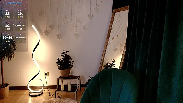 margeriTirell online show from 10-04-25, 02:42