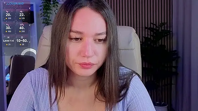 margeriTirell online show from 10-14-25, 02:23