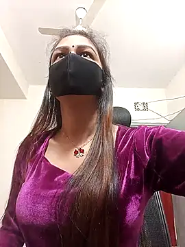 Snapshot of Tisha-01 chatting on 02-26-26, 02:21 Tisha-01 online show from 02-26-26, 02:21