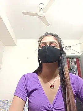 Snapshot of Tisha-01 chatting on 03-02-26, 04:03 Tisha-01 online show from 03-02-26, 04:03