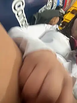 Alysson-- online show from 11-29-25, 01:25