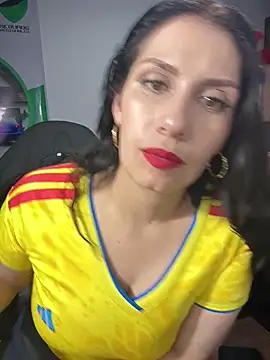 Alysson-- online show from 06-17-26, 01:56