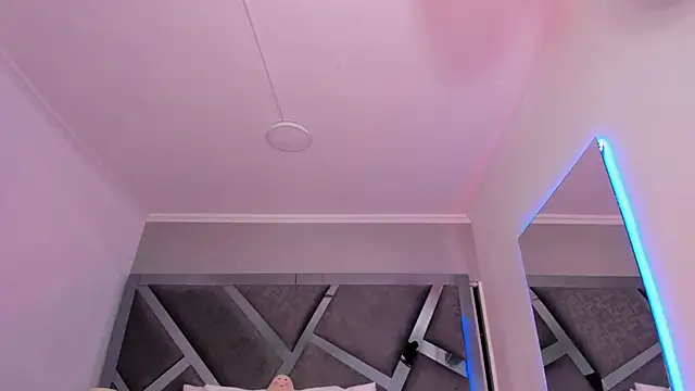 AmberiniHoffman online show from 01-14-25, 11:31