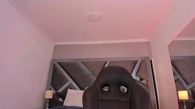 AmberiniHoffman online show from 01-22-25, 11:34