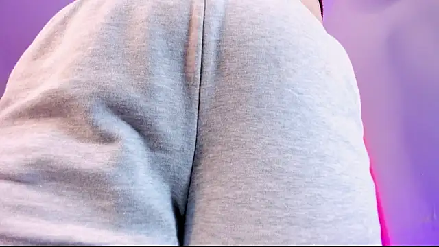 AmberiniHoffman online show from 02-24-25, 11:54