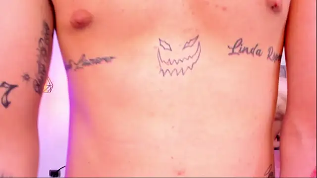 Snapshot of Party_WallenV2 chatting on 12-06-24, 08:07 Party WallenV2 online show from 12-06-24, 08:07