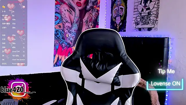 Skyler  blue4 online show from 12-19-25, 04:58