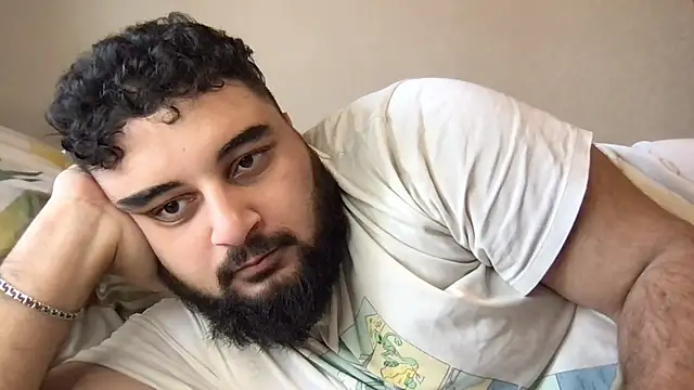 Snapshot of teddy_alan chatting on 09-13-25, 11:32 teddy alan online show from 09-13-25, 11:32