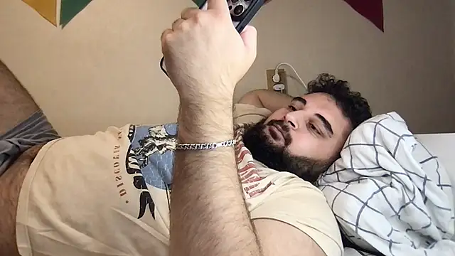 Snapshot of teddy_alan chatting on 09-17-25, 02:19 teddy alan online show from 09-17-25, 02:19