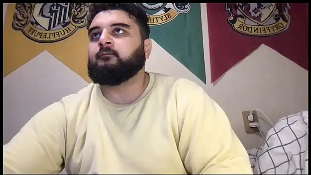 Snapshot of teddy_alan chatting on 09-25-25, 08:23 teddy alan online show from 09-25-25, 08:23