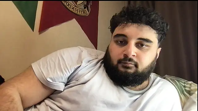 Snapshot of teddy_alan chatting on 11-03-25, 06:09 teddy alan online show from 11-03-25, 06:09