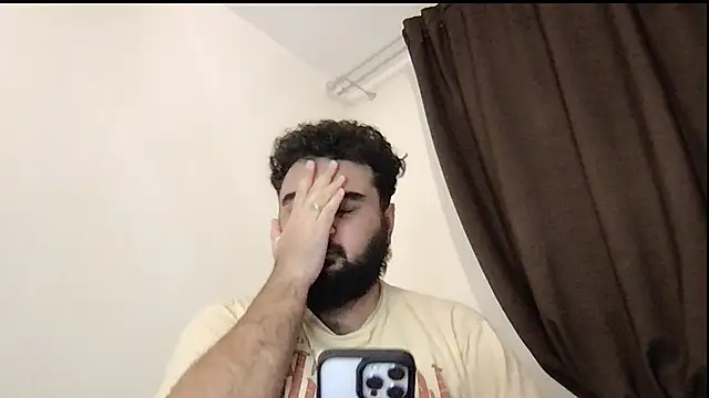 Snapshot of teddy_alan chatting on 11-17-25, 12:44 teddy alan online show from 11-17-25, 12:44